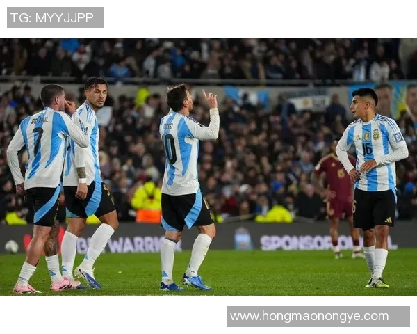 足球传奇人物的告别之战最后一球究竟属于谁揭秘这颗载入史册的进球